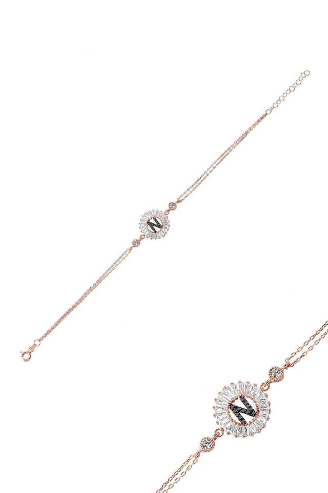 Öze Dönüş – N Harfi Gümüş Bileklik | Rose Gold Kaplamalı