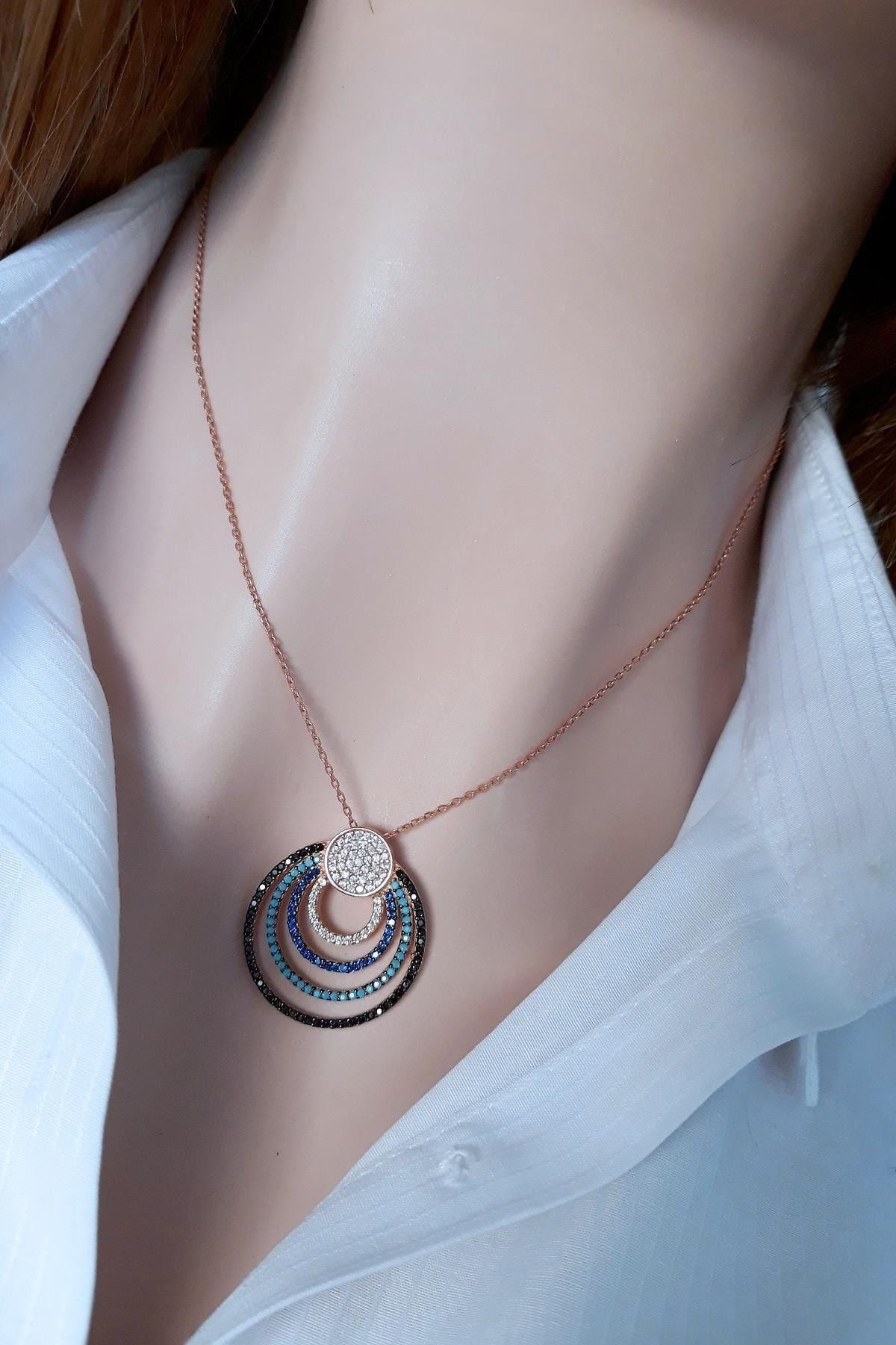 Kadın Pembe Halka Kolye