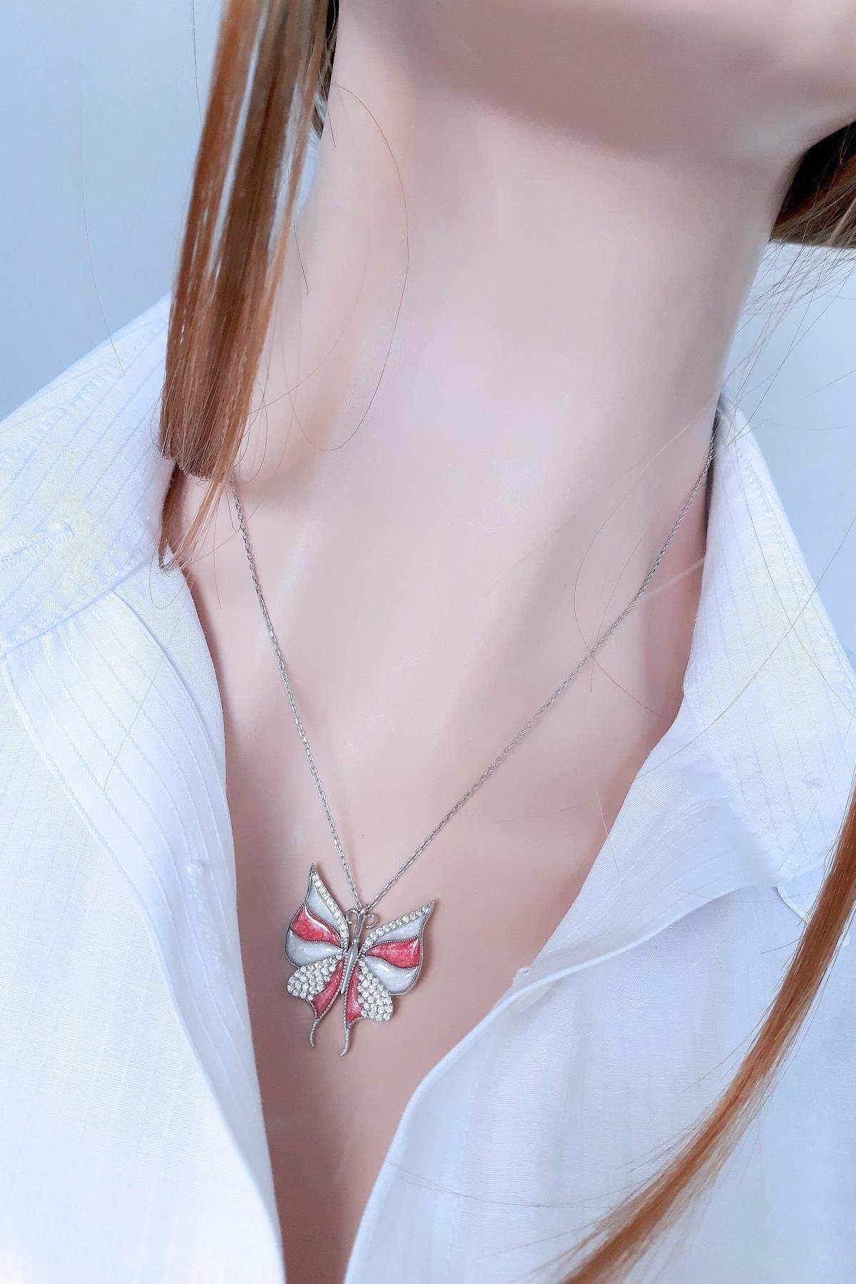 Kelebek Etkisi Kolye – Pembe Mine, Rodyum Kaplama, 925 Ayar Gümüş