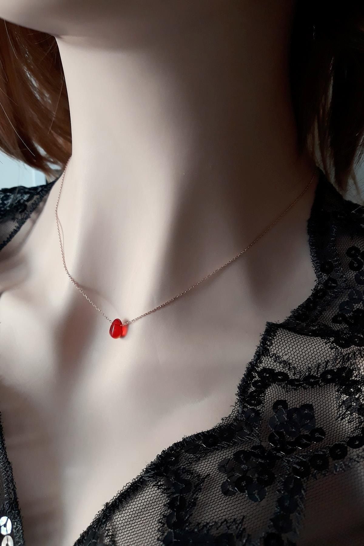 Kadın Rose Kırmızı Su Damlası Kolye