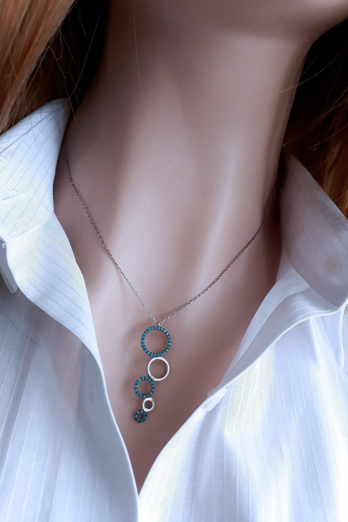 Kadın Firuze Dalgalar Kolye