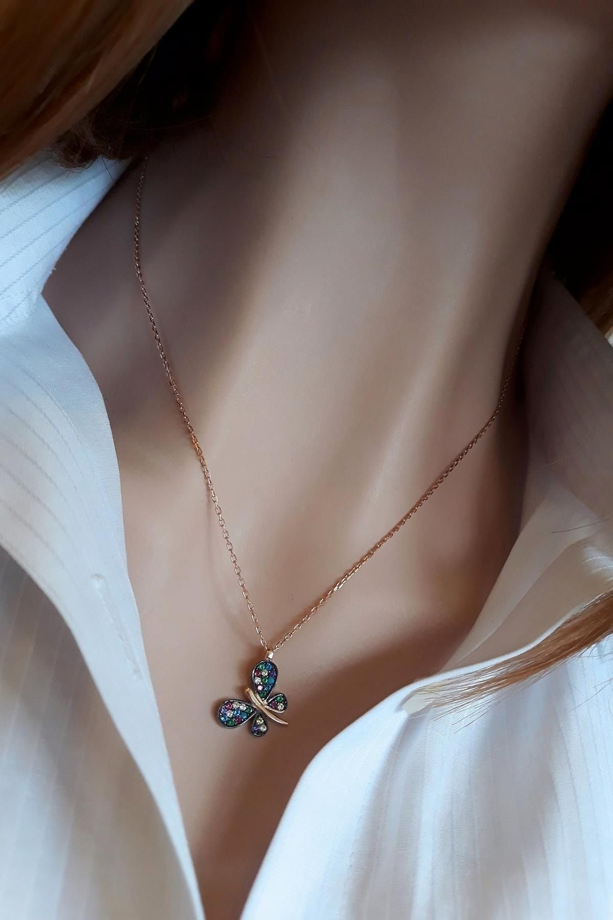 Siyah Single Kelebek Kolye