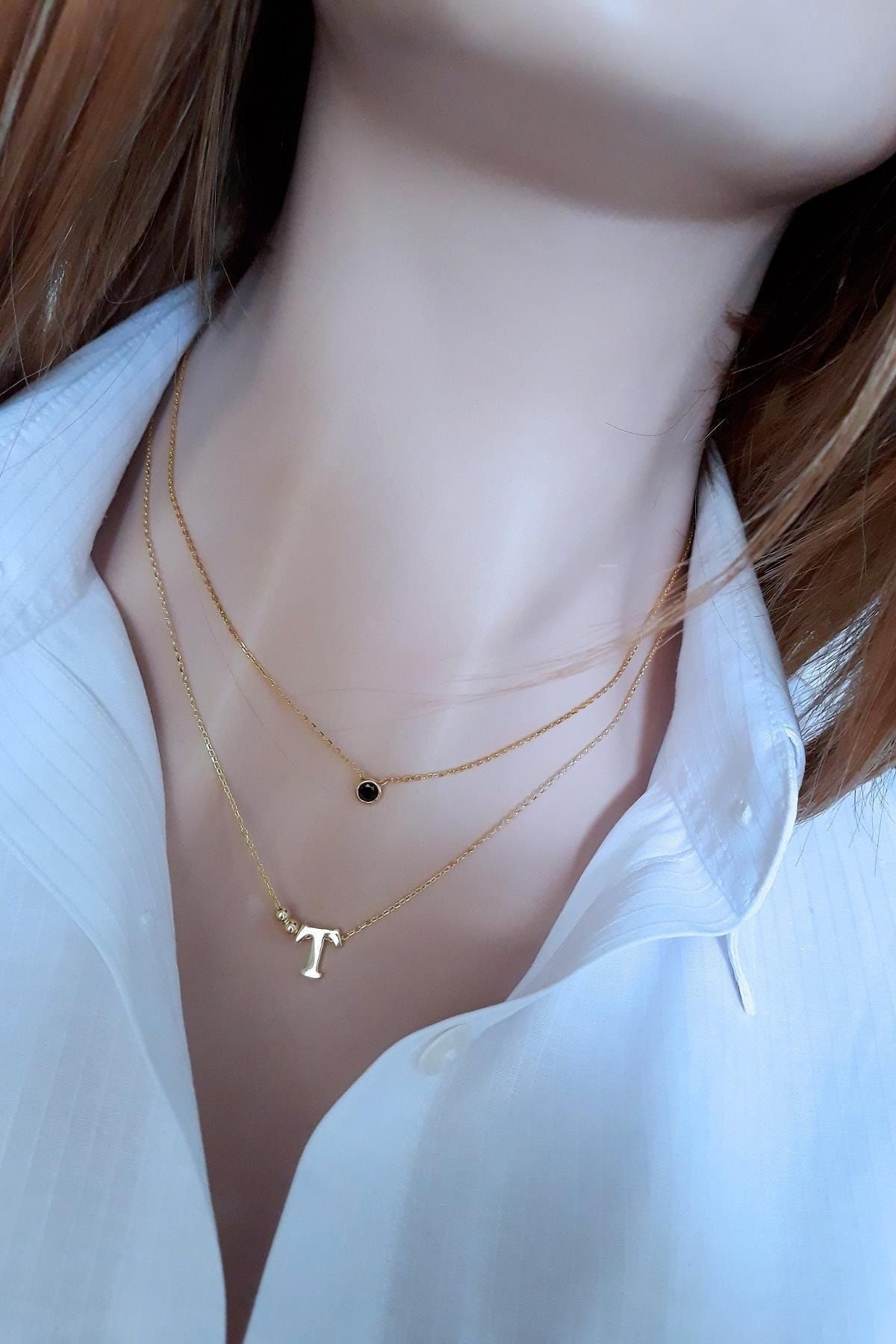 Kadın T Harfi Ve Siyah Tektaş İkili Kombin Altın Kaplamalı Kolye