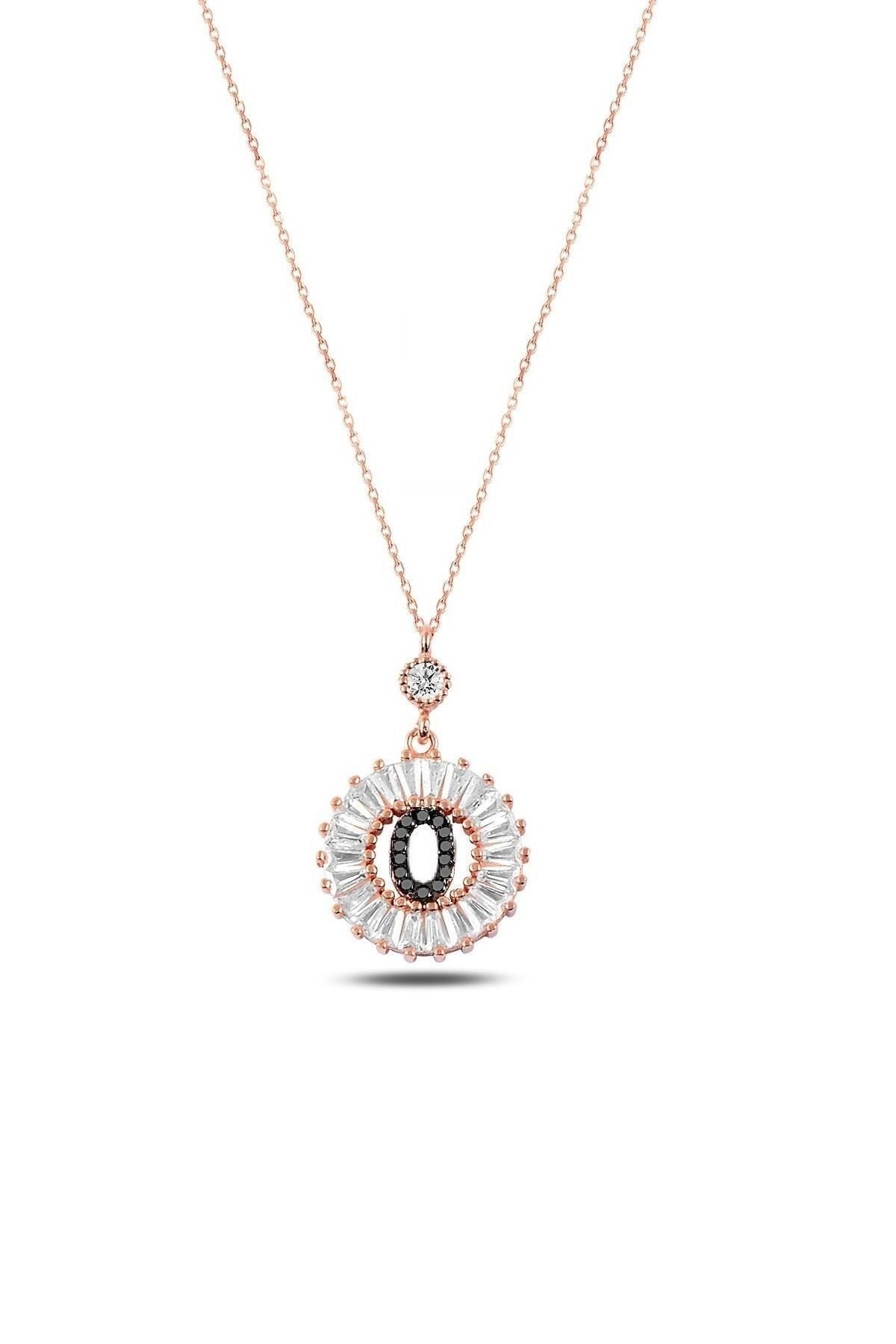Kadın Rose Gold Öze Dönüş Baget Taşlı O Harfi Kolye