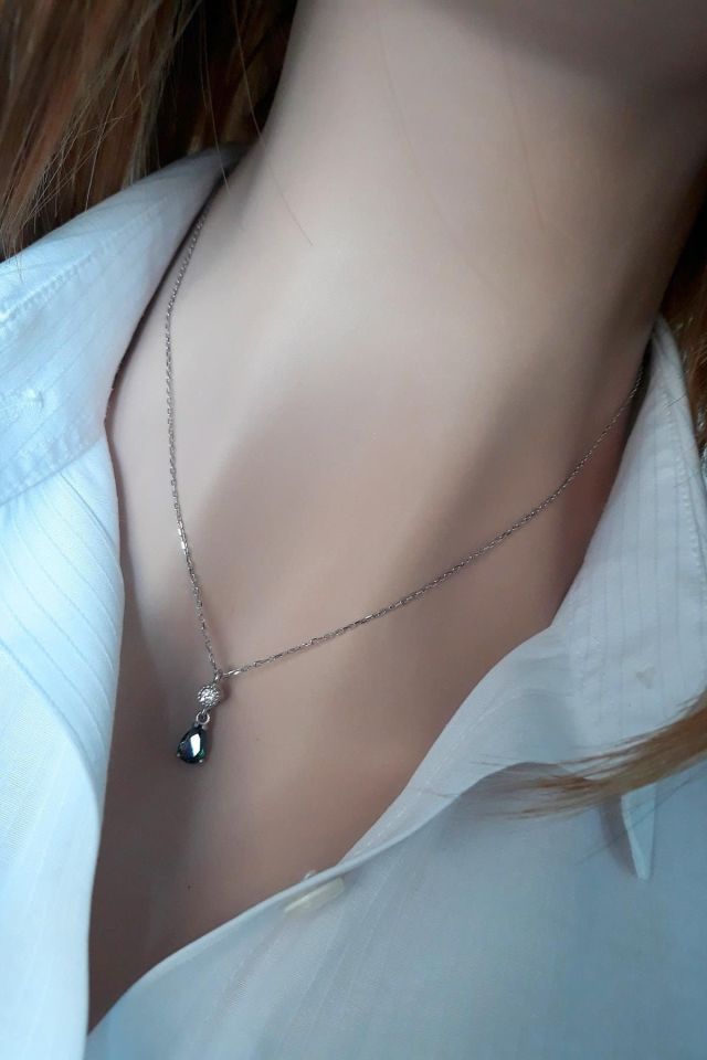 Topaz Damla Taş Kolye