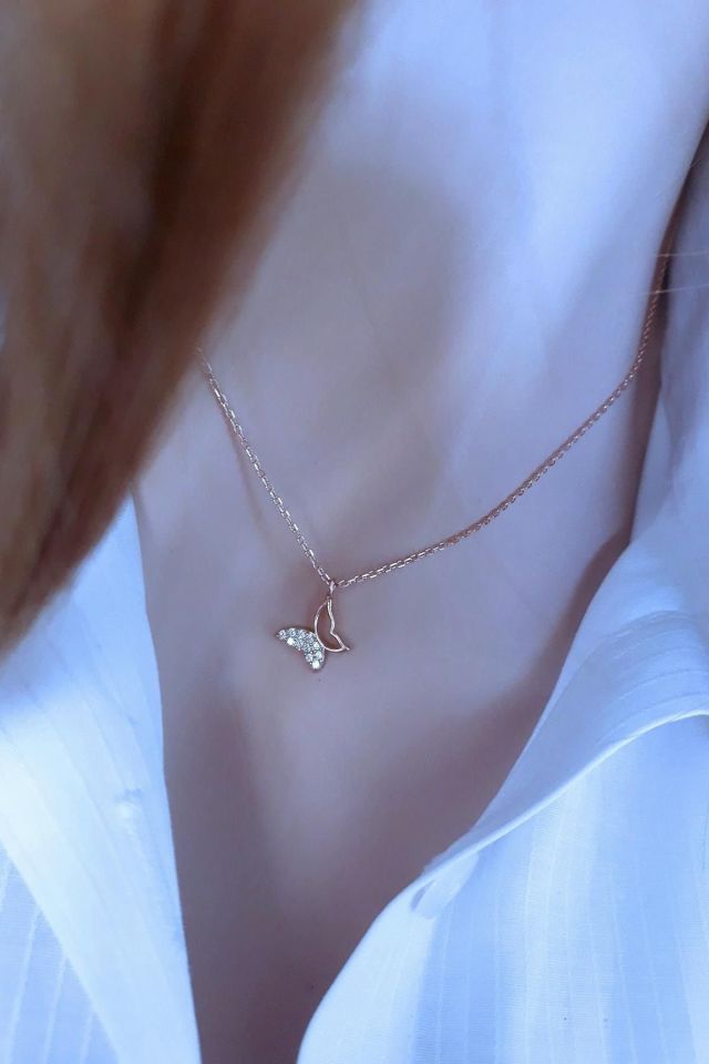 Kadın Minimal Rose Kelebek Kolye
