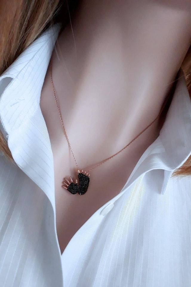 Siyah Neşeli Anne Bebek Ayak İzi Kolye - Rose Gold Kaplamalı