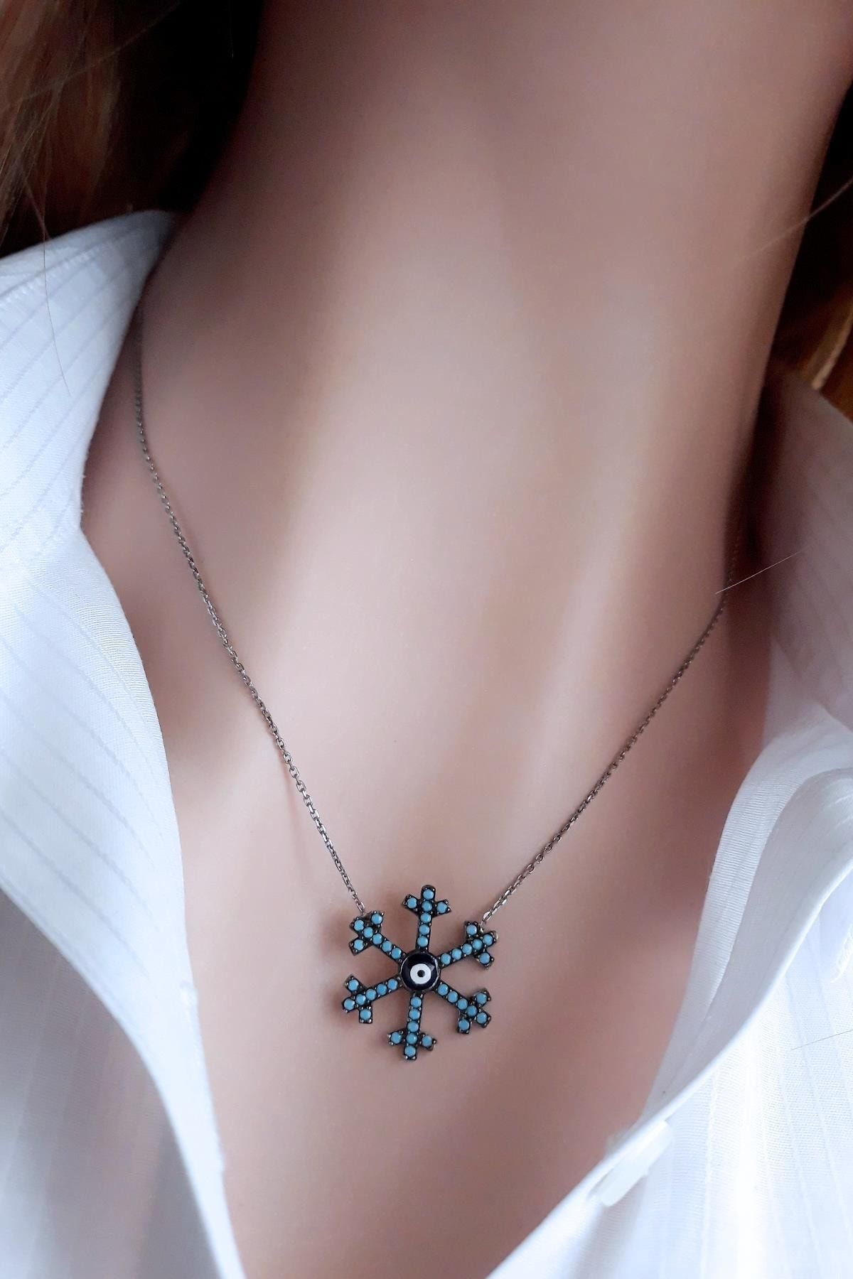 Kadın Firuze Taşlı Nazarlı Kar Tanesi